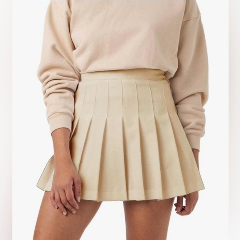 High waisted tennis skirt